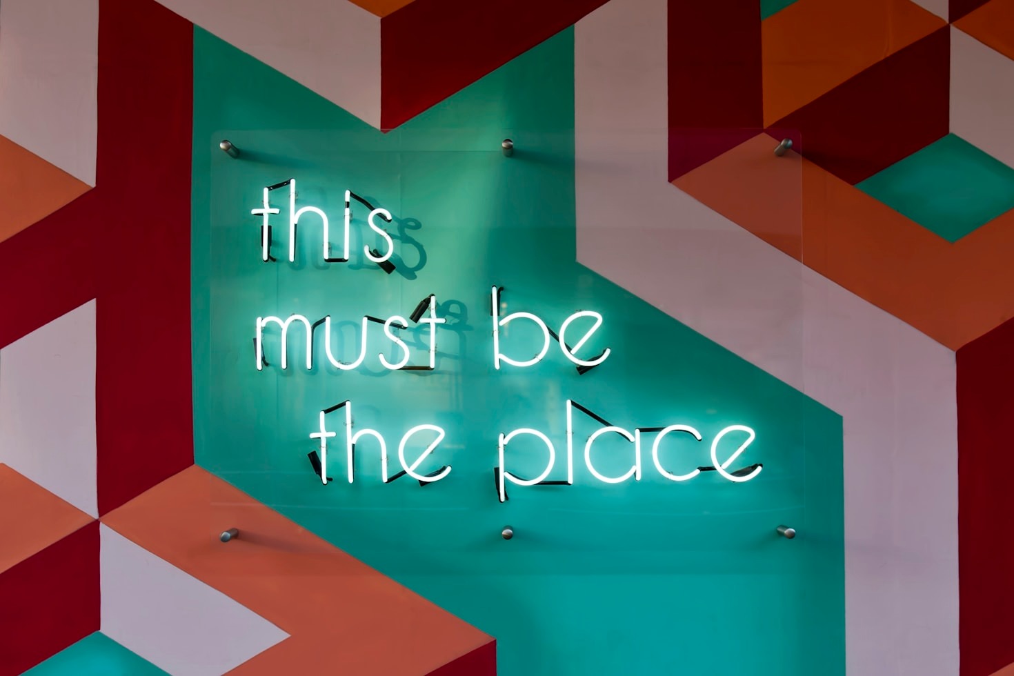 Top Strategies for Attracting High-Quality Candidates